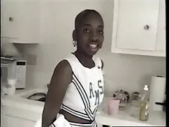 葉とポリー郵便配達のナターシャ悔い改め 女性 動画 素人