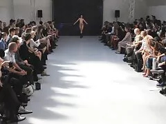 ビッグ 女子 高生 アダルト ビデオ
