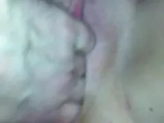 強制セックスは、床の上に女性を投げ、愛を作ります 大人 女子 エロ 動画